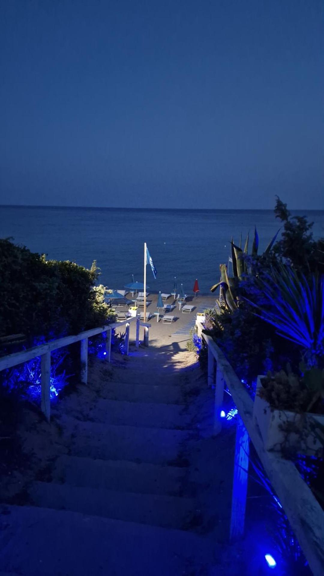 Hotel Caraibisiaco Sul Mare San Pietro in Bevagna Exterior foto